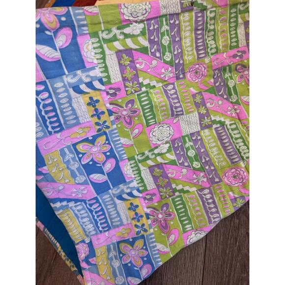 Handmade Quilt Approx 51”x 80” - Picture 4 of 12